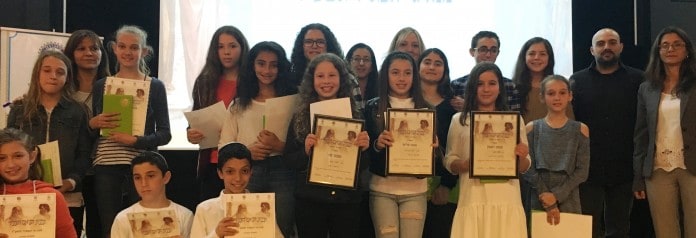 נואמים צעירים במחוזית