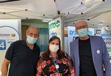 מתחסנים בשיא